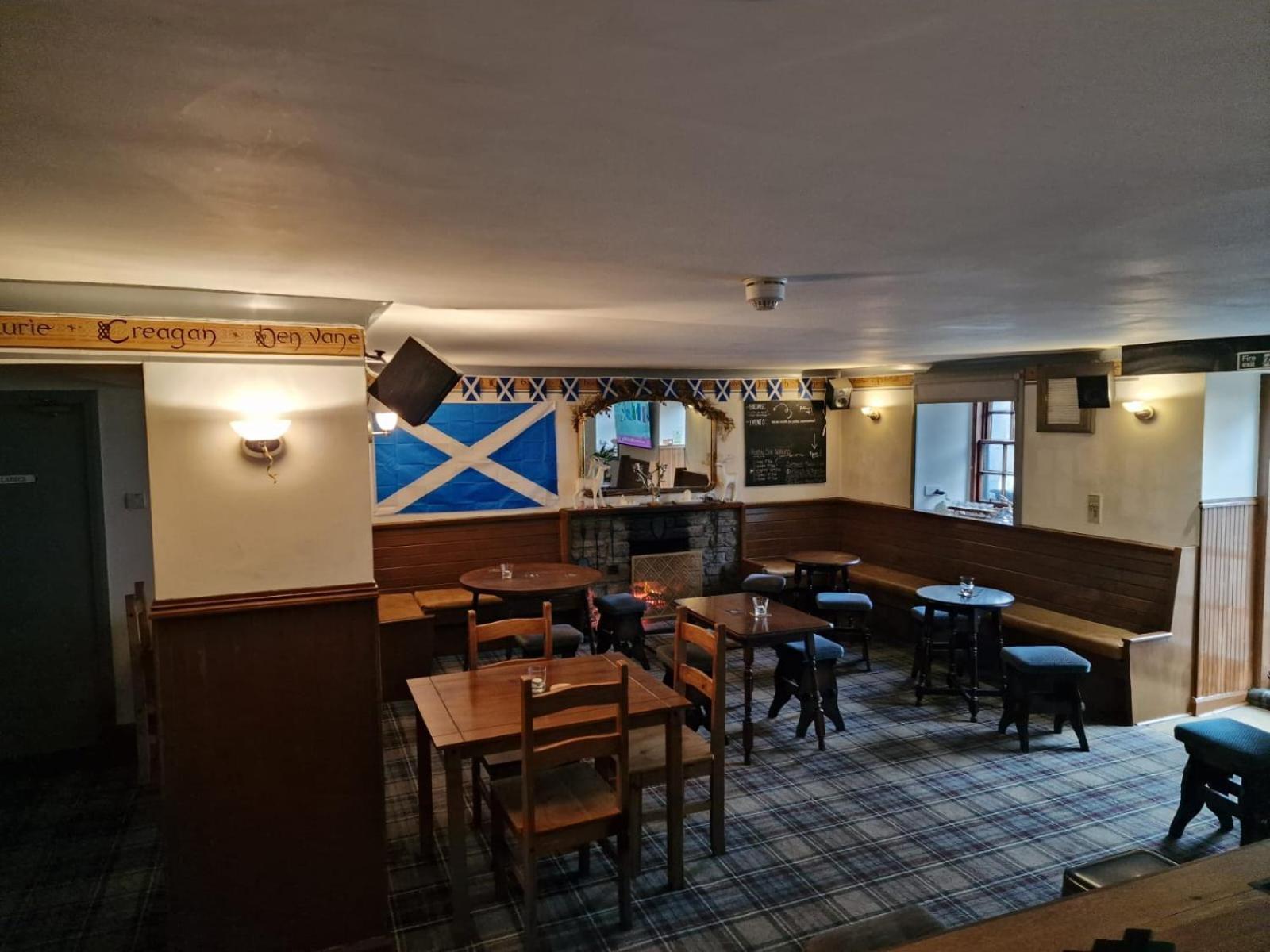 The White Stag Inn Strathyre Buitenkant foto
